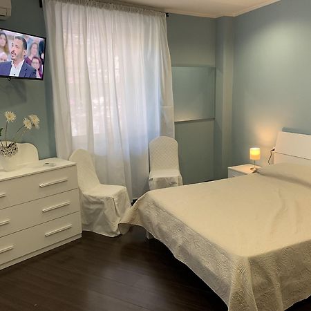 게스트하우스 B B 피아자 이스트리아 로마 외부 사진